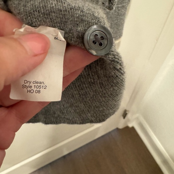 J Crew cardigan gray/cream EUC size M - Picture 5 of 5